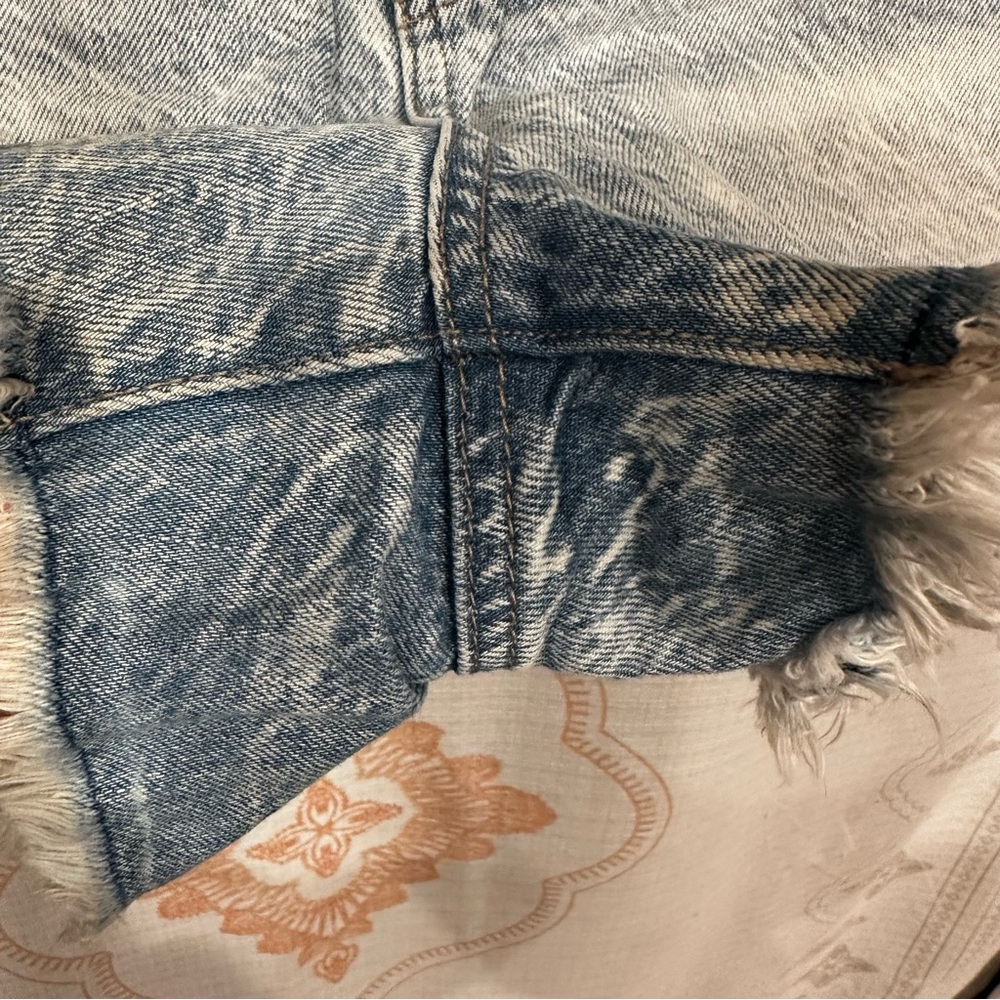 American Eagle Mom Short - image 7